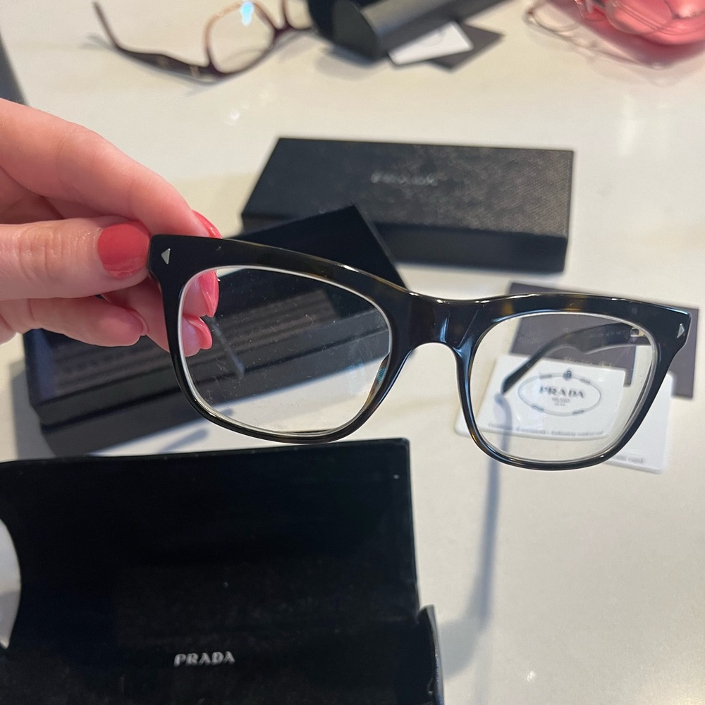 Prada eyewear glasses authentication card present black/tortoise large frames